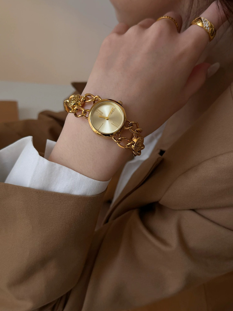 우아한 미니멀리스트 골드 22mm 여성 쿼츠 시계 방수 - Luxury Watch Gift For Her 리뷰 및 가격