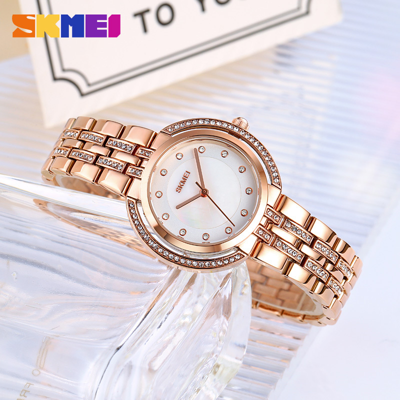 여성용 팔찌 쿼츠 시계 고급 라인스톤 다이얼 아연 합금 - Luxury Watch And Bracelet 리뷰 및 가격