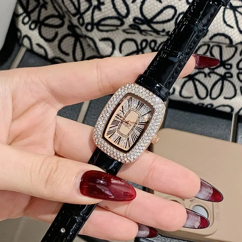 트렌디하고 패셔너블한 여성용 가죽 스트랩 시계, 다이아 - Luxury Watch With Leather Strap 리뷰 및 가격